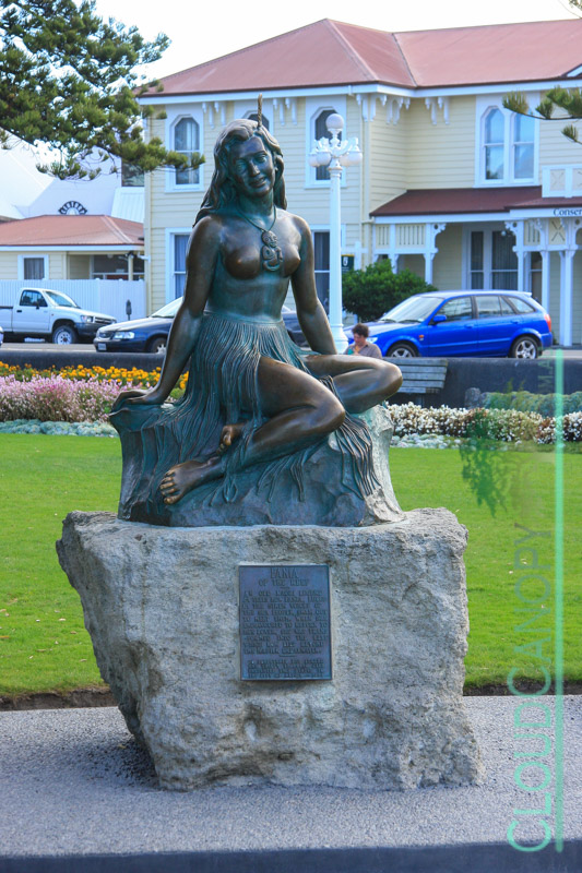 Pania of the Reef, Napier