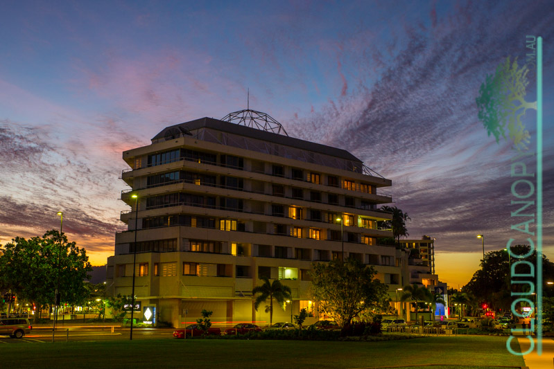 Dusk, Cairns