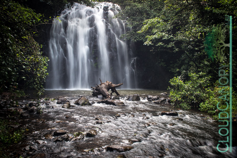 Elinjaa Falls